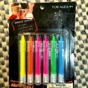 NWT 🎃 brand new pack of NEON face paint costume makeup crayons